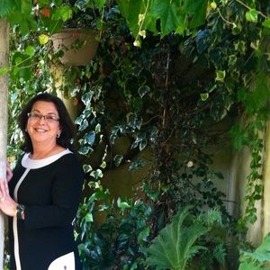 Meet your Posher, Jane